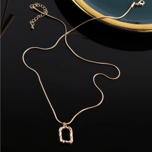 New 18k Gold Plated Double Layered Chain Necklace - Picture 4 of 7